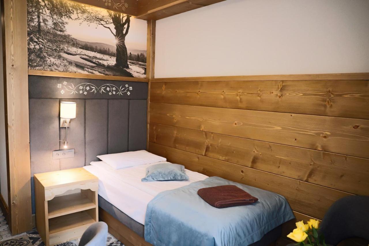 זאבוייה Hotel&Spa Jawor מראה חיצוני תמונה
