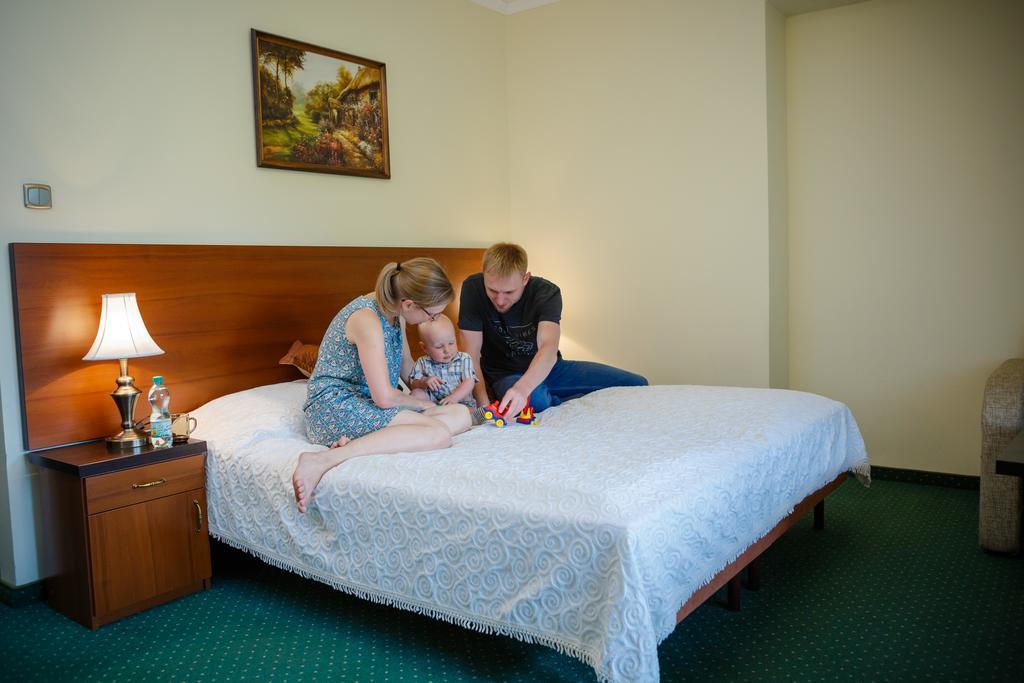 זאבוייה Hotel&Spa Jawor מראה חיצוני תמונה