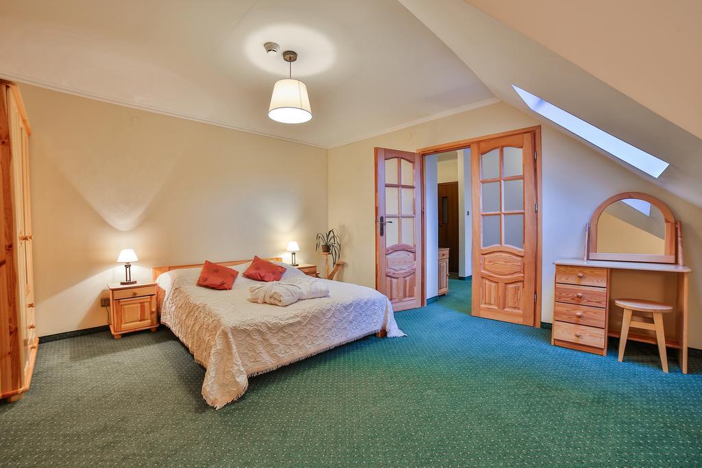 זאבוייה Hotel&Spa Jawor מראה חיצוני תמונה